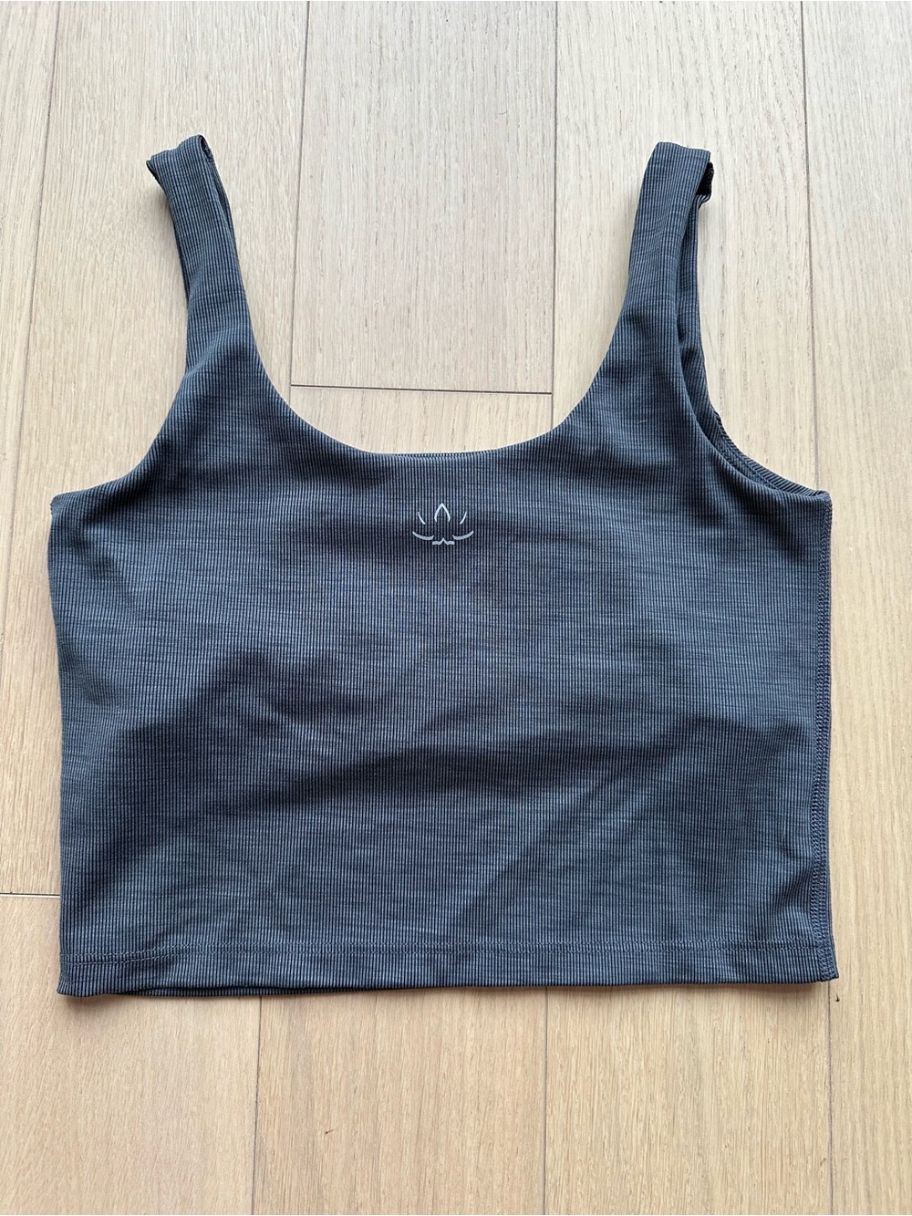 Beyond Yoga Ribbed Cropped Tank - Picture 2 of 6
